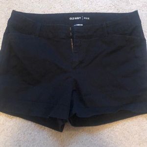 Old Navy Pixie Chino Short